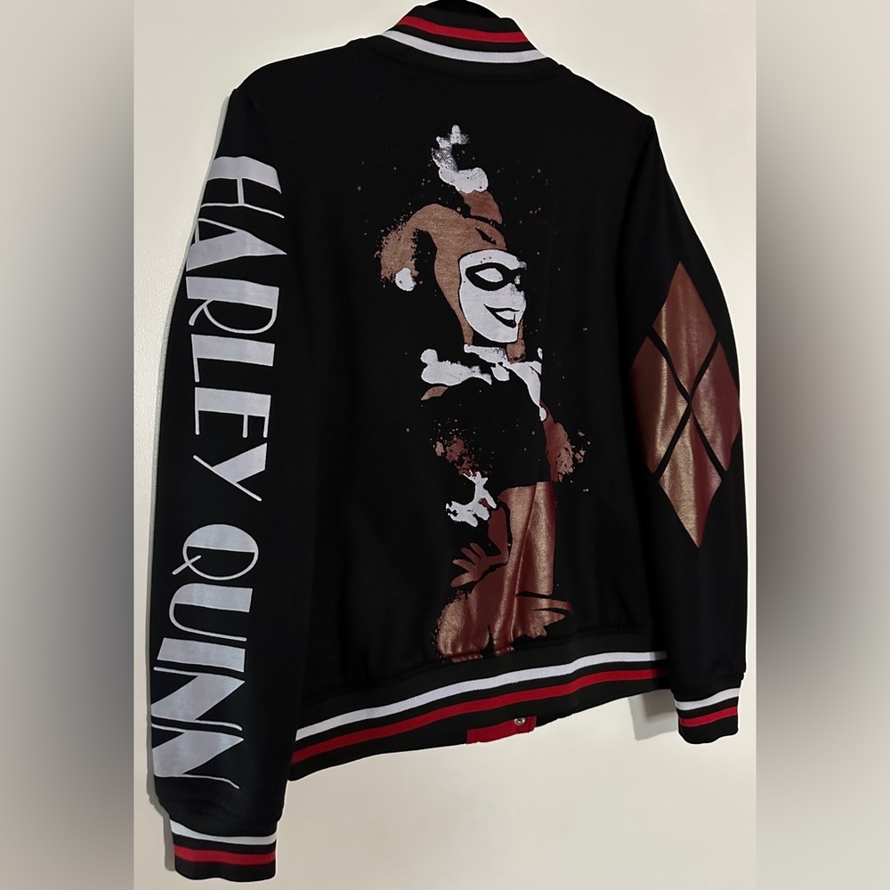 Harley Quinn Varsity Jacket NWOT Large - Picture 9 of 13